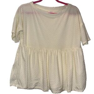 New boutique cream babydoll Swiss dot blouse for sale! 🤍 size small. Never worn!